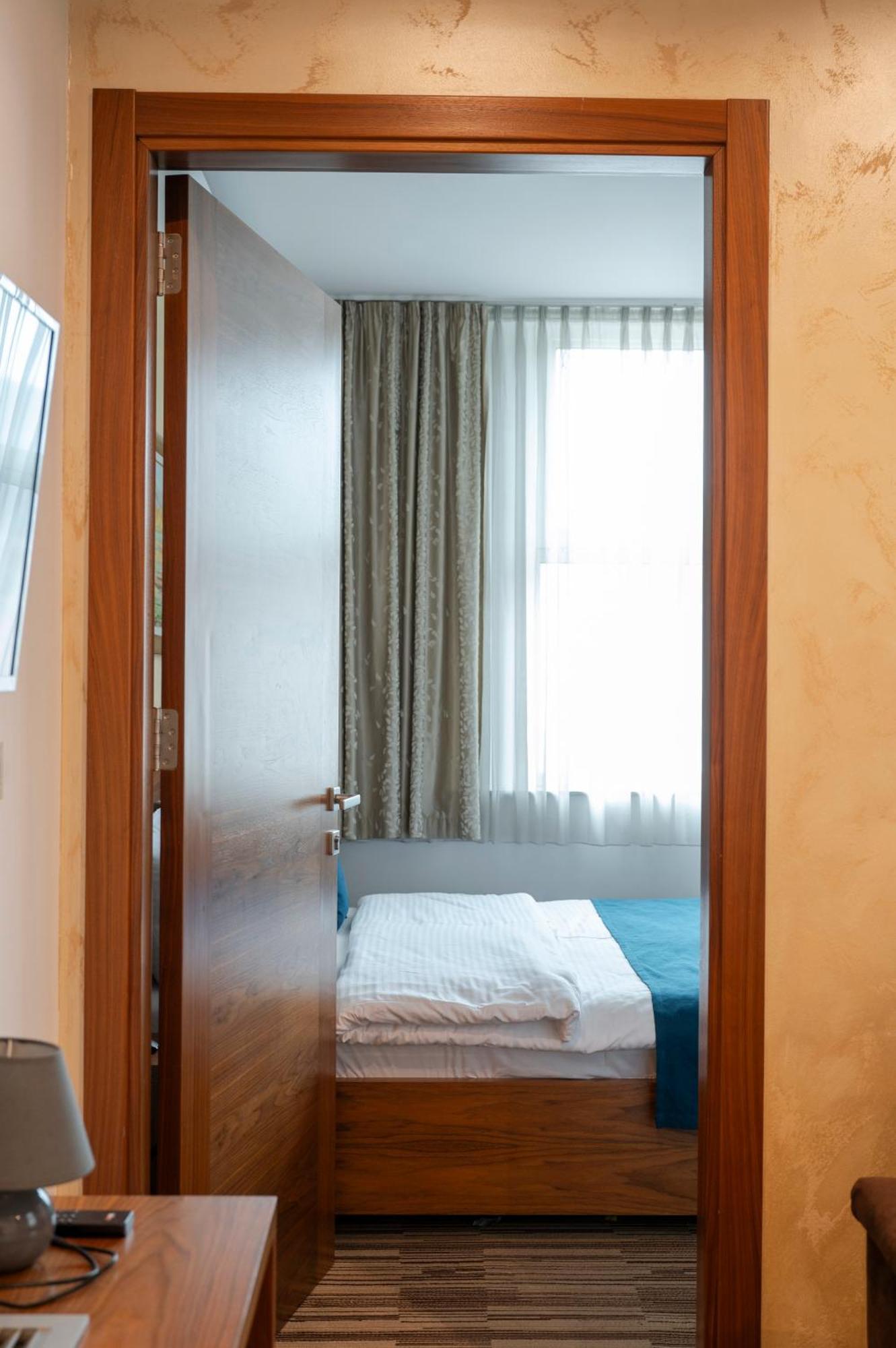 Hotel Bistrik City Center Sarajevo Bagian luar foto