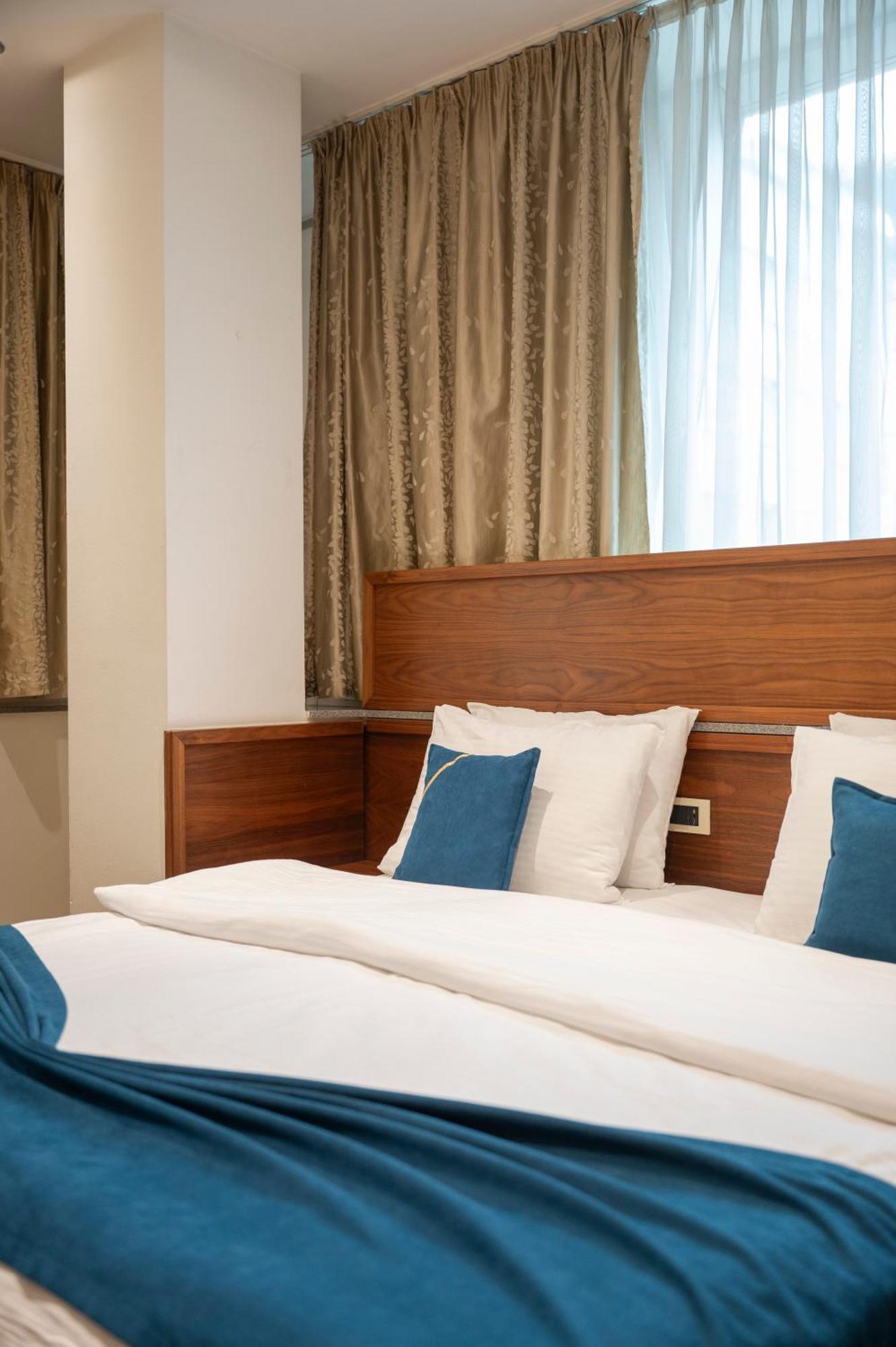 Hotel Bistrik City Center Sarajevo Bagian luar foto