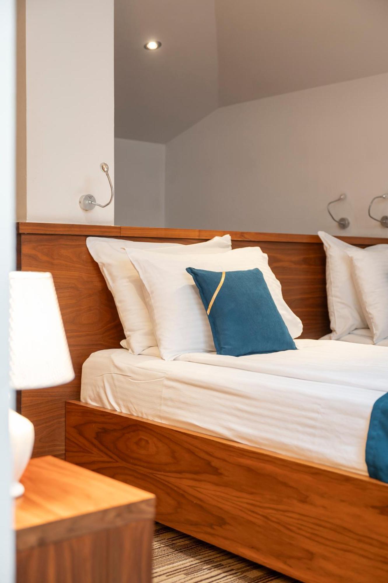 Hotel Bistrik City Center Sarajevo Bagian luar foto