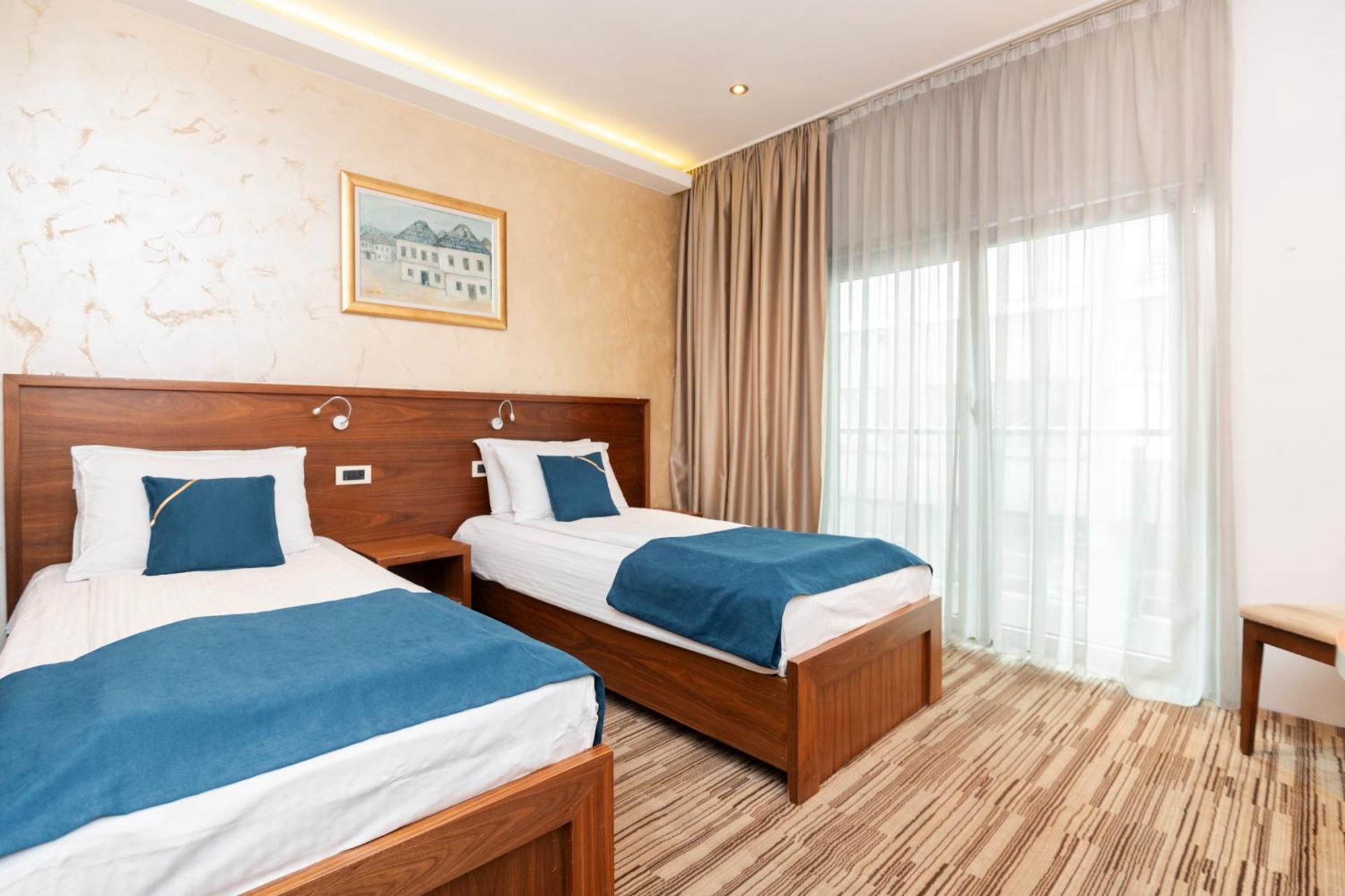 Hotel Bistrik City Center Sarajevo Bagian luar foto